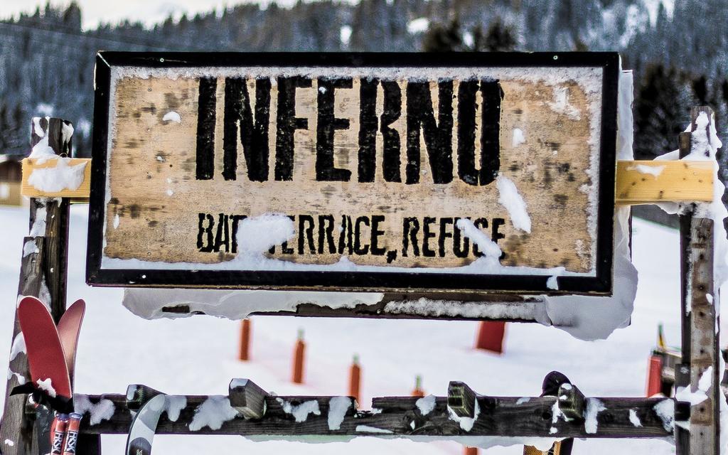 Отель InfernoМорзин Экстерьер фото